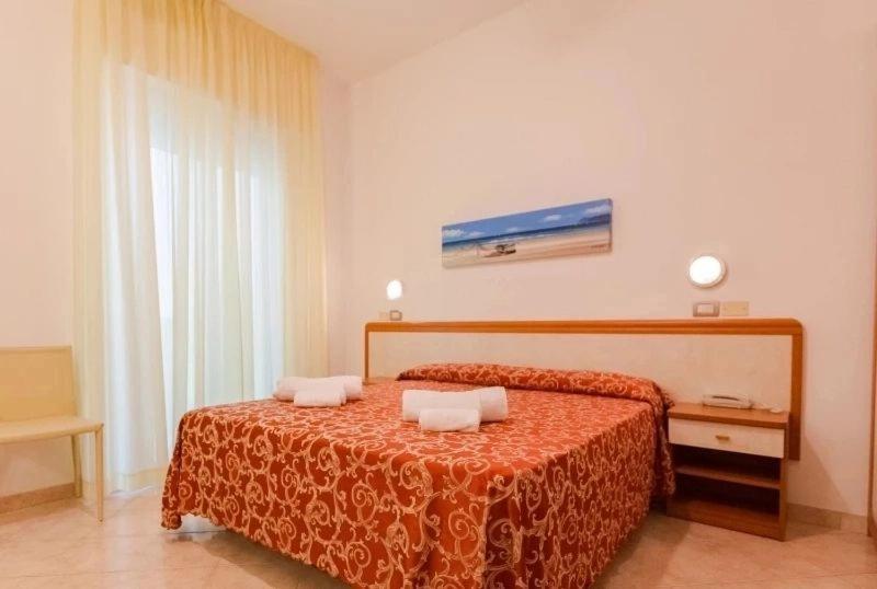 מיסאנו אדריאטיקו Hotel Ivana מראה חיצוני תמונה