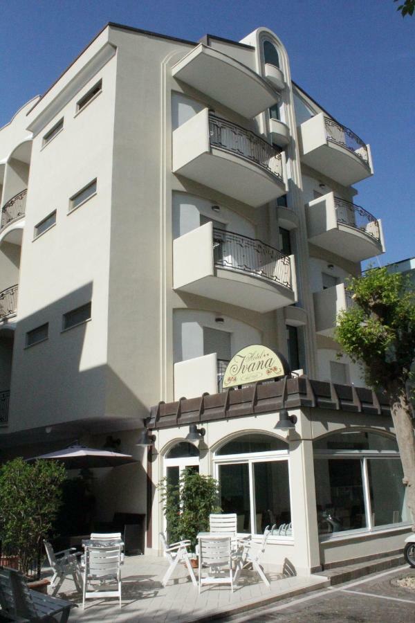 מיסאנו אדריאטיקו Hotel Ivana מראה חיצוני תמונה